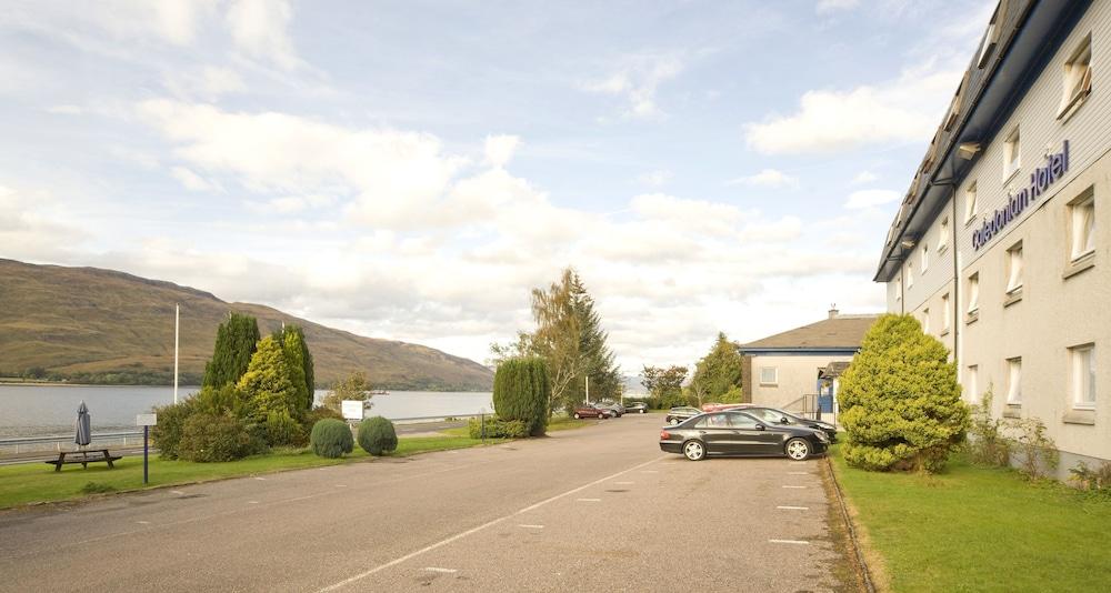 The Caledonian Hotel Fort William Exterior photo